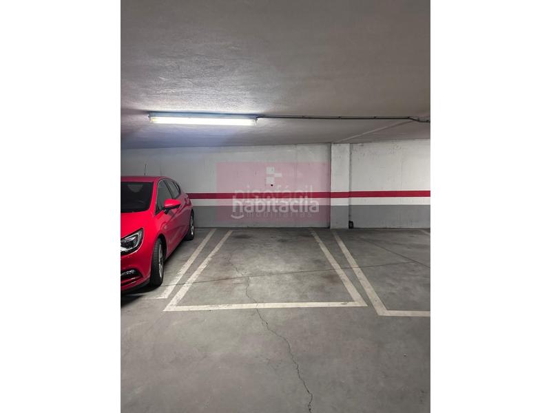 Foto f1b77713-f18b-4503-839e-2364388aed09. Posto auto in A Milagrosa Lugo