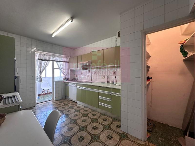 Foto 9b168956-4c7f-4c21-9e18-7e1c540b94a2. Appartamento con parcheggio in A Milagrosa Lugo