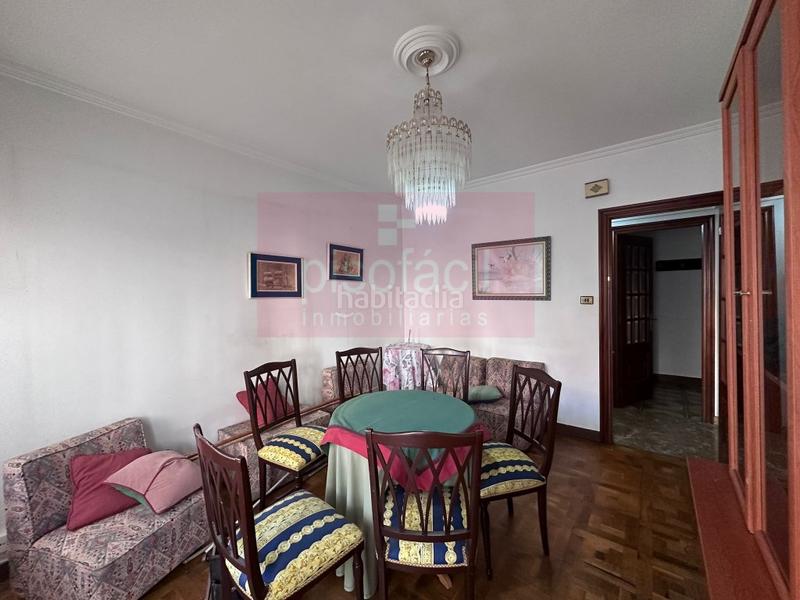Foto ca7a0c8f-cf09-485c-8469-a79c4e82ca00. Appartamento con parcheggio in A Milagrosa Lugo