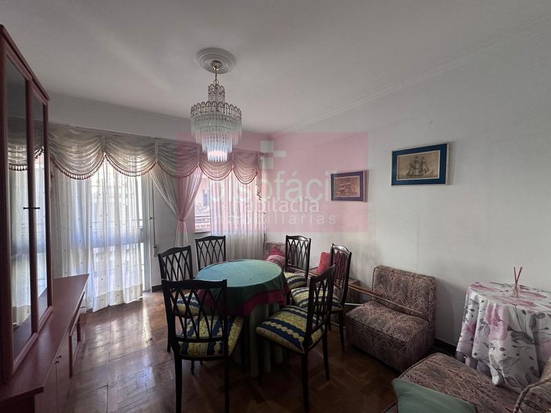 Foto f171634f-d060-4214-a7f0-26f00290a1bf. Appartamento con parcheggio in A Milagrosa Lugo
