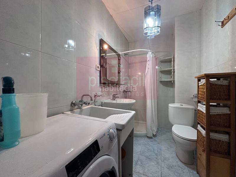 Foto f892b664-ab90-479a-86dd-a13b99151f48. Appartamento con parcheggio in A Milagrosa Lugo