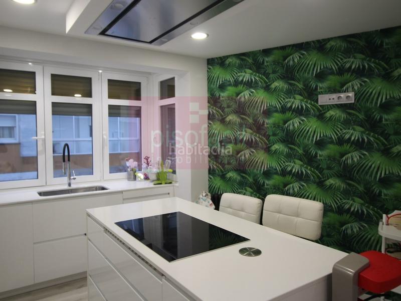 Foto c809c374-1b41-4de6-b3ba-635cbde9a211. Miete etagenwohnung in Residencia - Abella Lugo