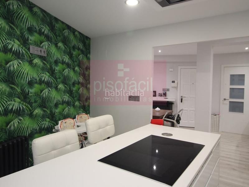 Foto dc648e3a-ae6b-4b59-8f82-794c9eca0774. Miete etagenwohnung in Residencia - Abella Lugo