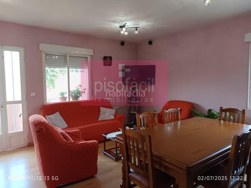 Foto 95ccb5f9-06aa-44d5-91ca-e159555e2a17. Casa a Monterroso