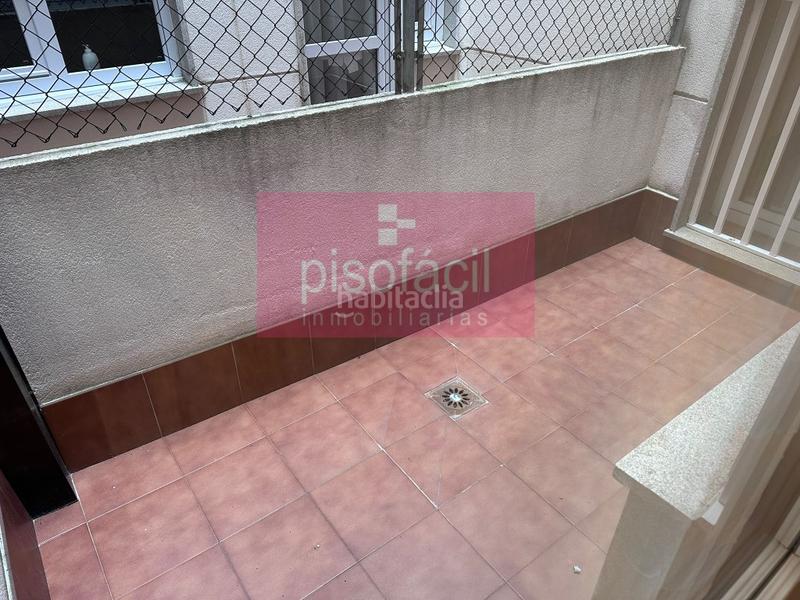 Foto 8deebc06-b413-42c6-8abc-a8dd69cabb91. Appartement avec parking dans A Milagrosa Lugo