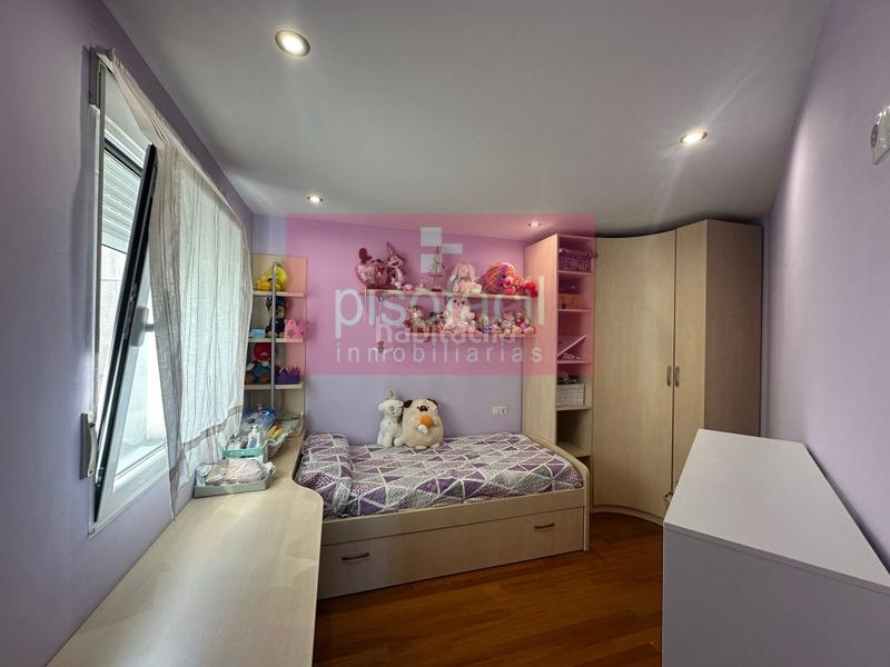 Foto da5effa6-2214-4766-9f0f-70392e6750e7. Duplex avec parking dans Residencia - Abella Lugo