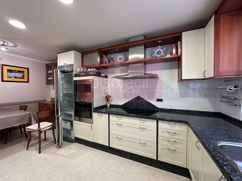 Foto 0ce8181c-1652-4f12-953c-f6f00d74229b. Appartement avec parking dans San Roque - As Fontiñas Lugo