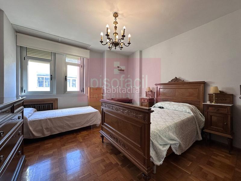 Foto 04b8cb6b-5db6-4446-a47a-f03aaa49ff4c. Pis amb aparcament a Recatelo - O Carme Lugo