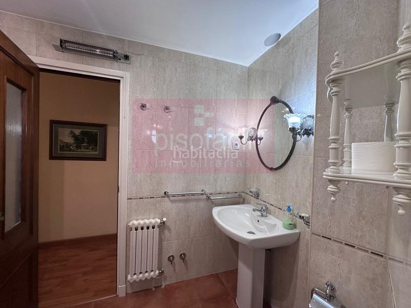 Foto f564258d-ac4b-407b-bbea-593d61e034c3. Pis amb aparcament a Recatelo - O Carme Lugo