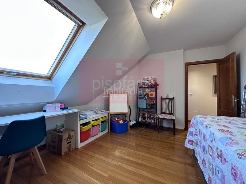 Foto 6b529032-d49d-4704-8bfa-a16fbb612ff0. Duplex con parcheggio in Recatelo - O Carme Lugo