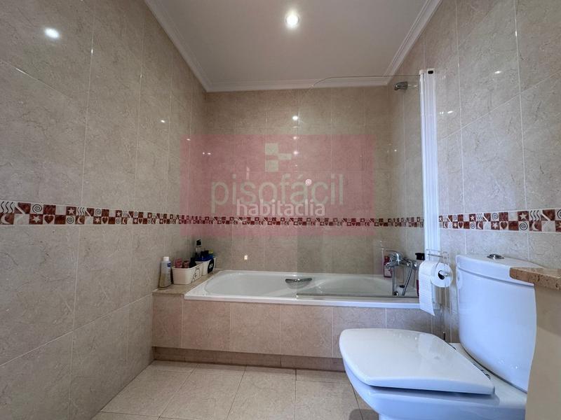 Foto c8abfd80-02e4-45e5-8830-76dcf9c03858. Duplex con parcheggio in Recatelo - O Carme Lugo