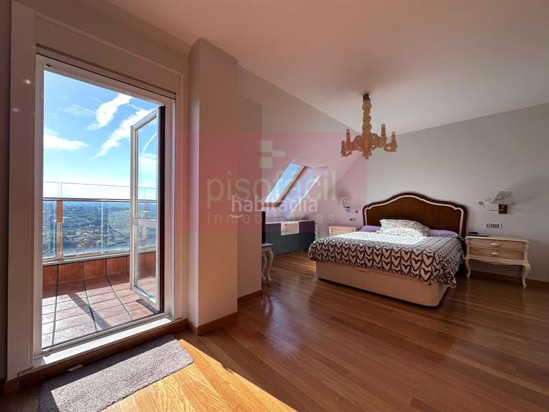 Foto f31ed326-186b-47ef-9922-2bbf8a667d17. Duplex con parcheggio in Recatelo - O Carme Lugo