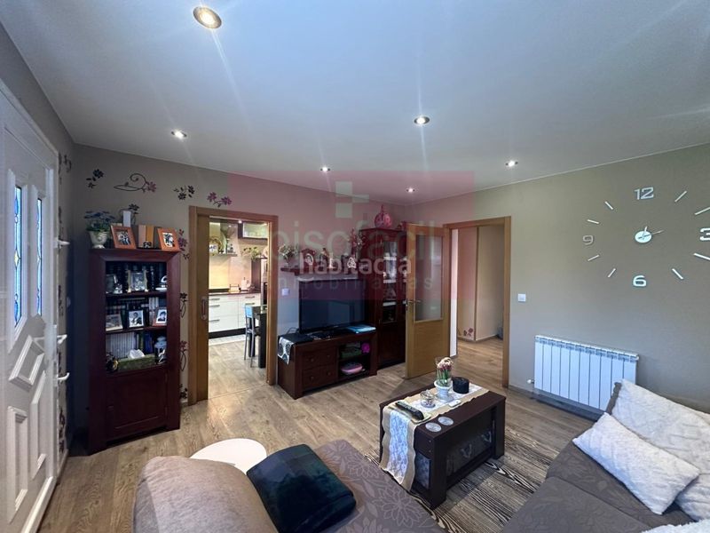 Foto b1b041c1-8155-4a5c-85e9-77d366802f9b. Casa amb aparcament a Parroquias del Este Lugo