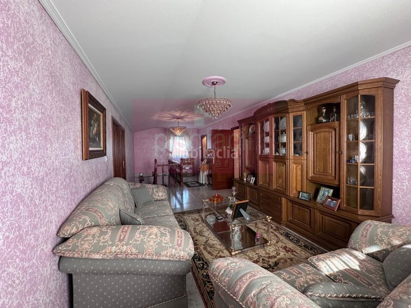 Foto b6413d5f-8c75-4c95-90e0-7ed939f5410c. Casa amb aparcament a Parroquias del Este Lugo