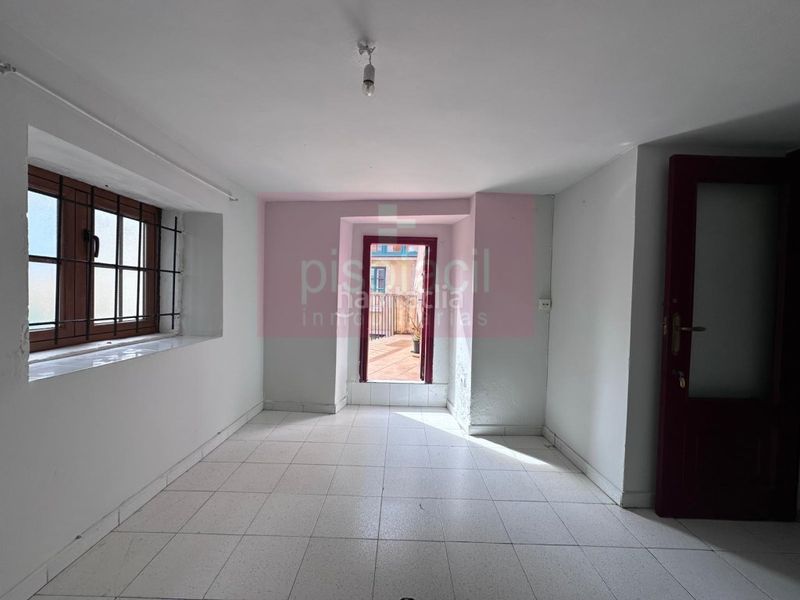 Foto 9bd97739-b53a-4ba4-b641-0bd6da942e7b. Casa a Centro - Recinto Amurallado Lugo