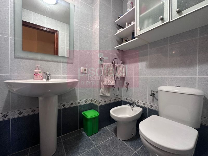 Foto d7c21349-24ac-4c37-bf38-80ed50320564. Pis amb aparcament a Residencia - Abella Lugo