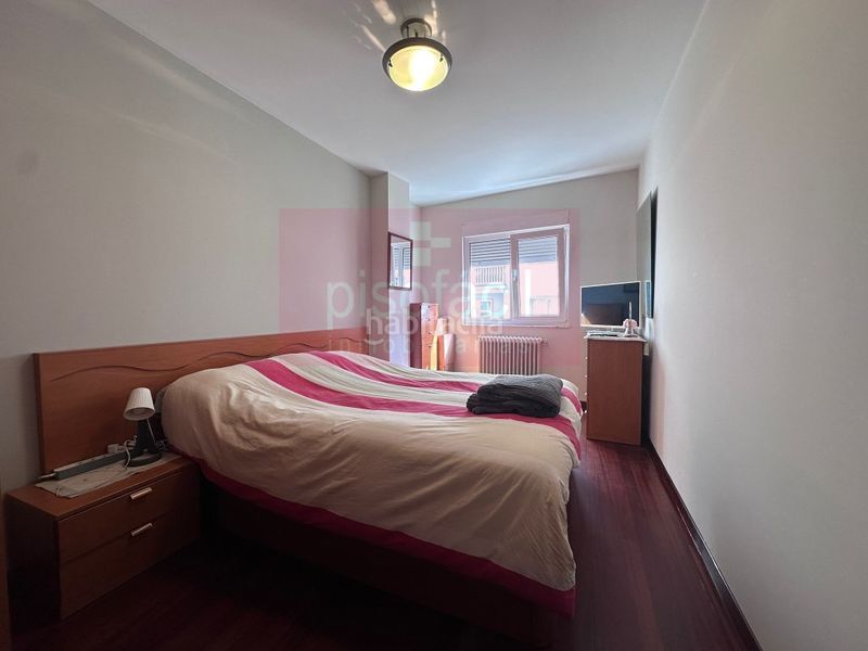 Foto ff9af6fb-d689-4e52-a9dd-f597b56b1a25. Pis amb aparcament a Residencia - Abella Lugo