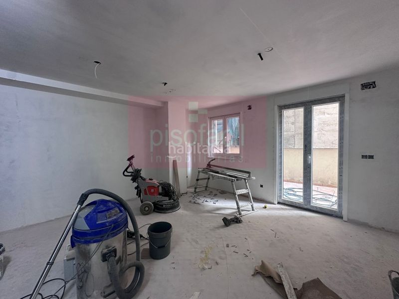 Foto ace6a74c-f037-4504-b624-312ee1bbf036. Pis a Paradai Lugo