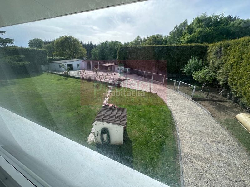 Foto e1468ab5-427c-4d80-9036-4cd323c989af. Casa amb aparcament a Guntín