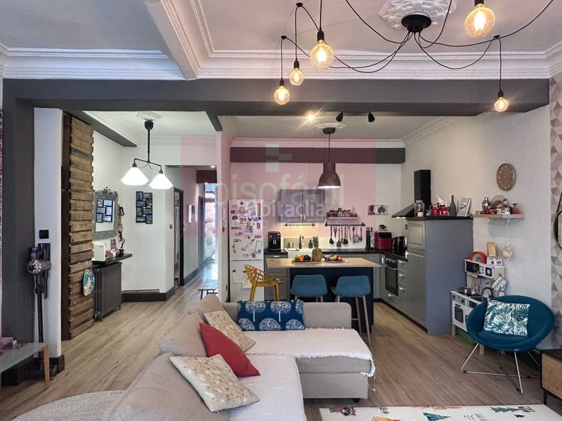 Foto 4718a55d-65cb-4bf2-8f96-2cd7678a37b1. Pis amb aparcament a A Milagrosa Lugo