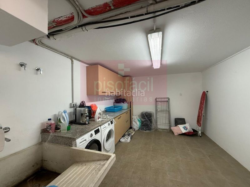 Foto 2d2f26b5-7681-4981-ab71-02eb140805b1. Casa amb aparcament a Corgo (O)