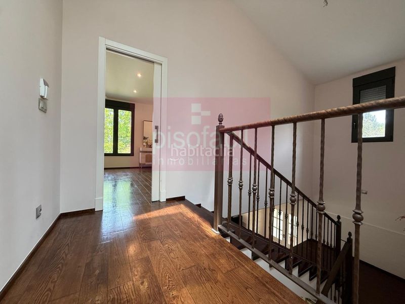Foto a2beb0d7-9fae-4c47-a23e-9856492c4433. Casa amb aparcament a Corgo (O)