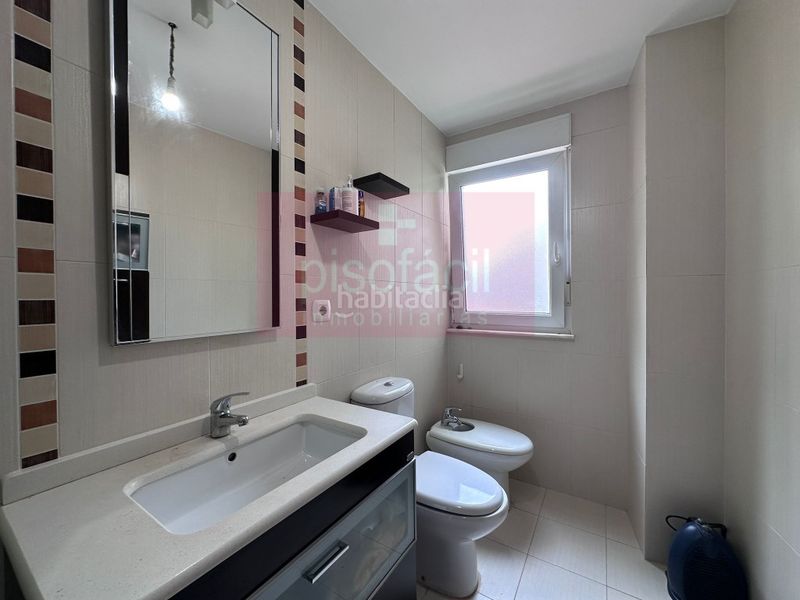 Foto aa3b6341-6bfb-49a1-a495-c2b84a0808c1. Pis amb aparcament a Residencia - Abella Lugo