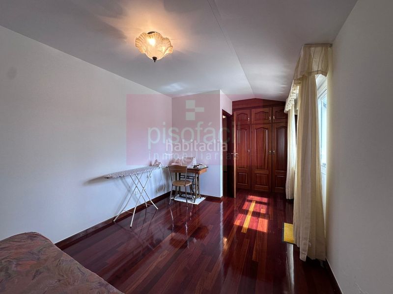 Foto 44d42002-2de8-4e32-a441-14fe29922827. Dúplex amb aparcament a Residencia - Abella Lugo