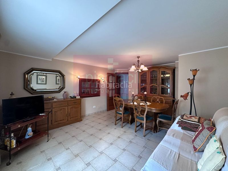 Foto a62e1f7e-d5c3-4e7d-8334-c95e22569023. Dúplex amb aparcament a Residencia - Abella Lugo