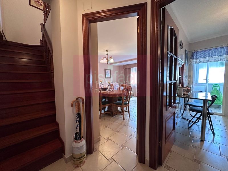 Foto a928b154-37db-4f92-86f8-409b7f85c8ca. Dúplex amb aparcament a Residencia - Abella Lugo
