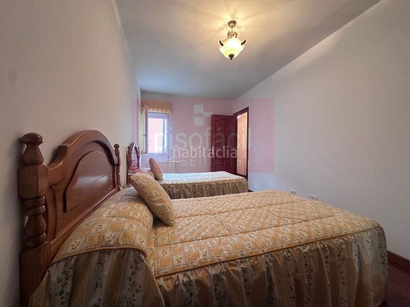 Foto e2212932-6571-4ee3-98fd-f20dc2a5d6a9. Dúplex amb aparcament a Residencia - Abella Lugo