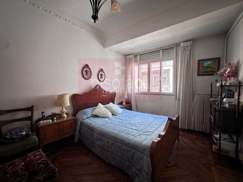 Foto a7fb2b01-9230-48ba-be7e-fc3071429574. Pis a Centro - Recinto Amurallado Lugo