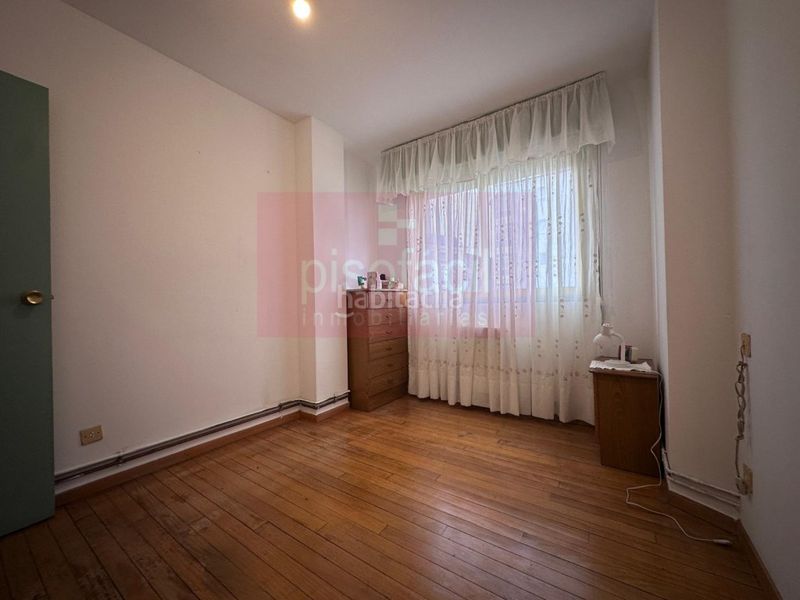 Foto c21dc50b-a16d-49ba-9a6c-eacde7f5a165. Pis a Residencia - Abella Lugo