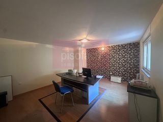 Bureau à Paradai. Local comercial en entreplanta  ideal oficina o despacho profesi