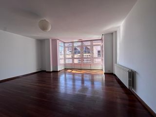 Etagenwohnung in Centro - Recinto Amurallado