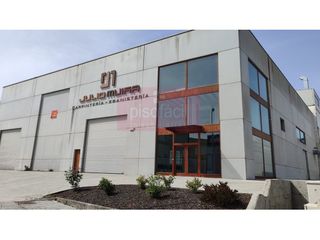 Nau industrial a Parroquias del Este. En venta nave industrial de 1500 metros en el poligono del ceao