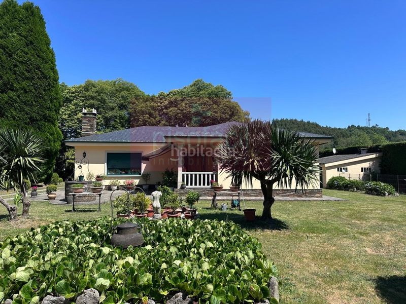 Foto ae89d645-b72e-4047-b7c4-c96c6226fae8. Casa amb aparcament a Parroquias del Oeste Lugo