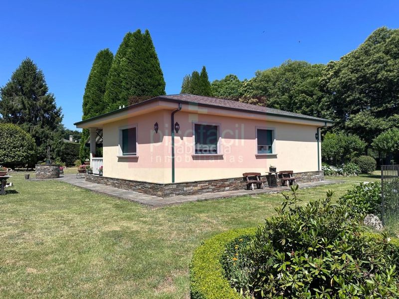 Foto e4f163dc-dbf5-408e-8de2-65b4a7fdf92a. Casa amb aparcament a Parroquias del Oeste Lugo