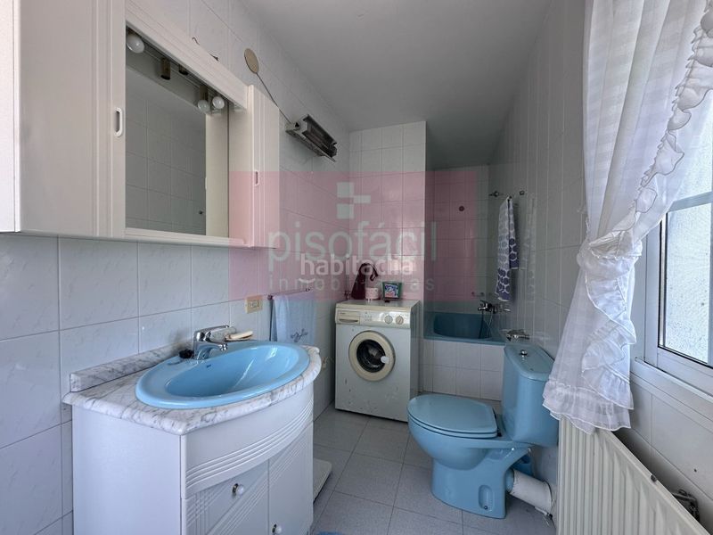 Foto 6d1a035e-ec9b-4469-863f-762383174ce6. Casa amb aparcament a Parroquias del Oeste Lugo