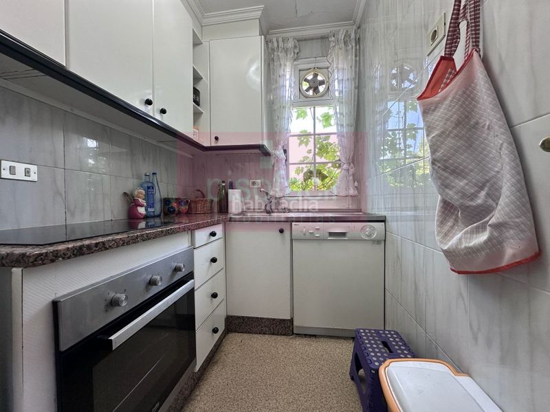 Foto 9a86450b-6705-4d03-aeb6-326ffb68e507. Casa amb aparcament a Parroquias del Oeste Lugo