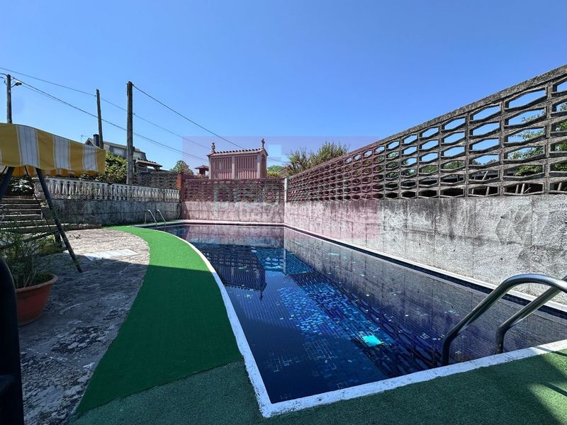 Foto d418462a-05b3-4d16-89bd-48300f3d8dae. Casa amb aparcament a Parroquias del Oeste Lugo