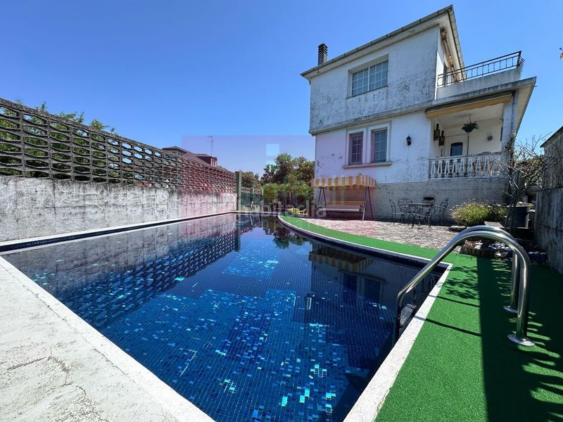 Foto e9477c86-2b50-4931-8381-a5636753e4c9. Casa amb aparcament a Parroquias del Oeste Lugo