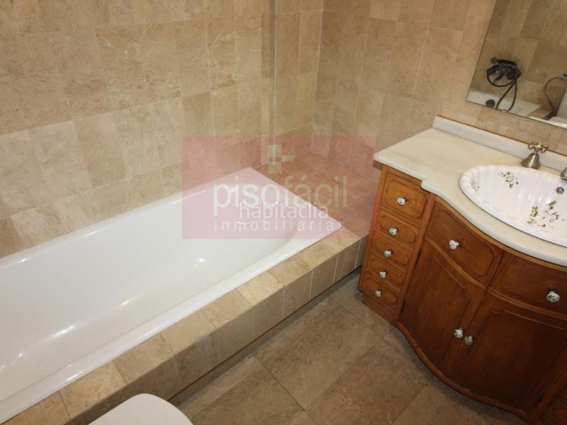 Foto 61da6b0a-d66c-48a1-a371-715446ec6814. Appartement avec parking dans Centro - Recinto Amurallado Lugo