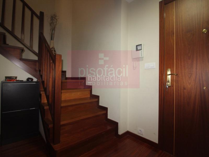Foto c0a8b3a3-6f10-4629-8834-0be891e5e29d. Dúplex fantástico dúplex en venta de cinco dormitorios con todos los servicios en plena avenida de a coruña!!!. en Lugo