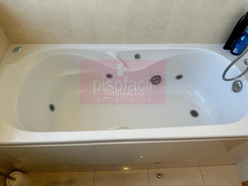 Foto 0504a856-bc40-4788-9187-fc994edf45e3. Duplex con parcheggio in San Roque - As Fontiñas Lugo