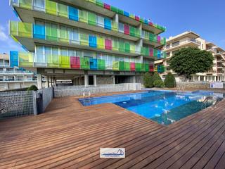 Penthouse in Carrer riu brugent 13. Atico esquinero + piscina + parking