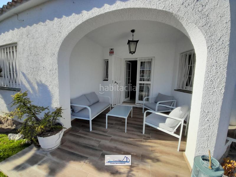 Foto b6241a9d-80e6-49e3-94ab-55050ff18950. Xalet a carrer de guatemala 10 a Vilafortuny Cambrils