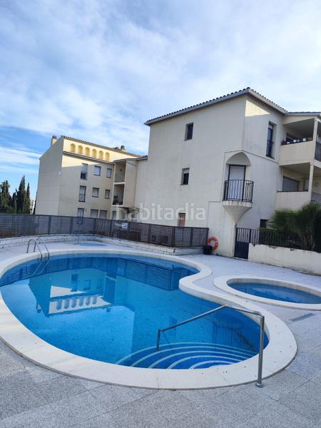 Foto e4db46d6-64d5-4147-bcc6-01ba06957f3c. Apartamento en carrer miquel àngel 4 apartamento reformado con piscina en Cambrils