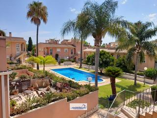 Penthouse in Carrer de sant llorenç 3. Apartamento + piscina + parking + trastero