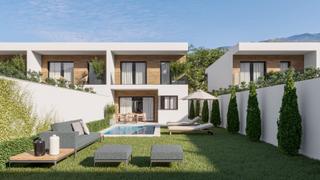 Casa adossada a Avinguda de la capelleta 3. Promociona fincas cavet mar - chalets nuevos con piscina y 2 par